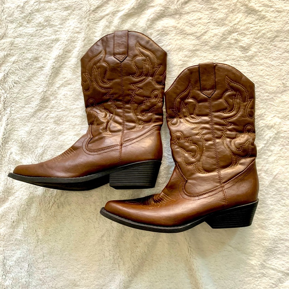 Madden Girl Women’s Cowboy Boots